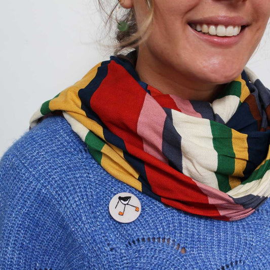 Oyster catcher - pretty brooch - by Poppy Treffry