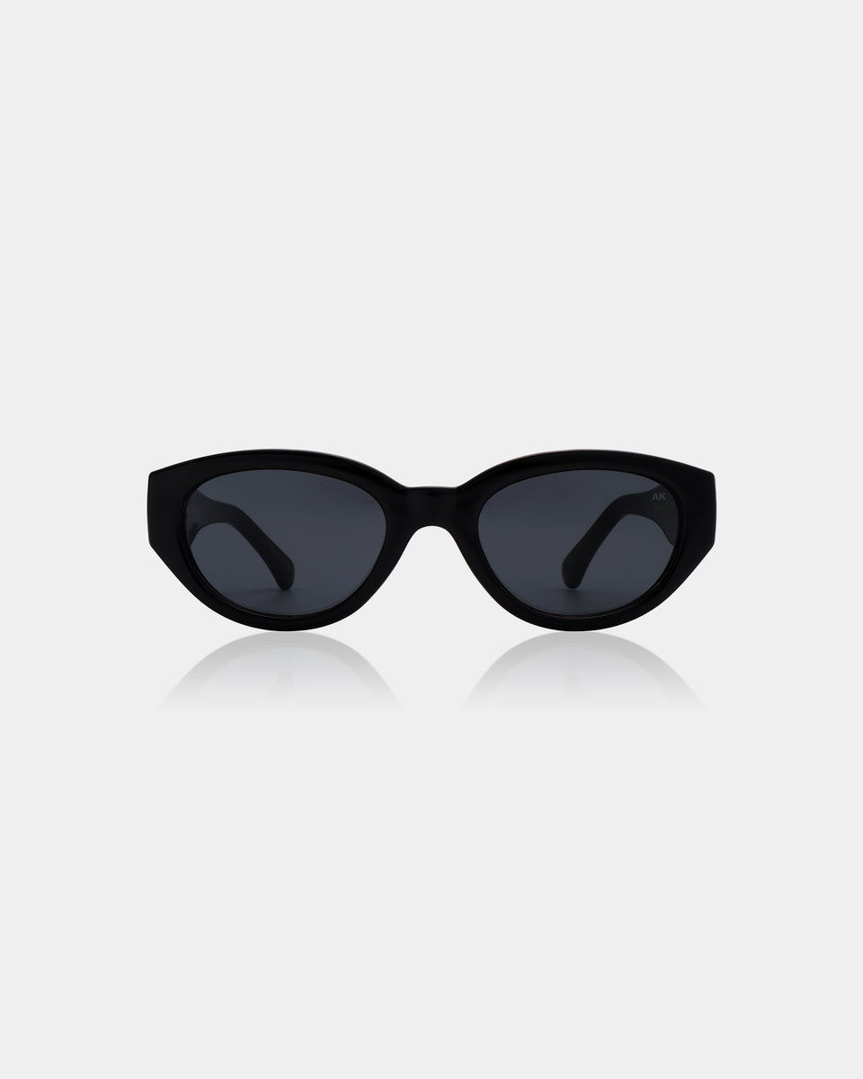 Winnie Sunglasses - by A.KJÆRBEDE