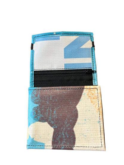 Lompakko Bann Upcycled Wallet Sky Blue - by NUKAK