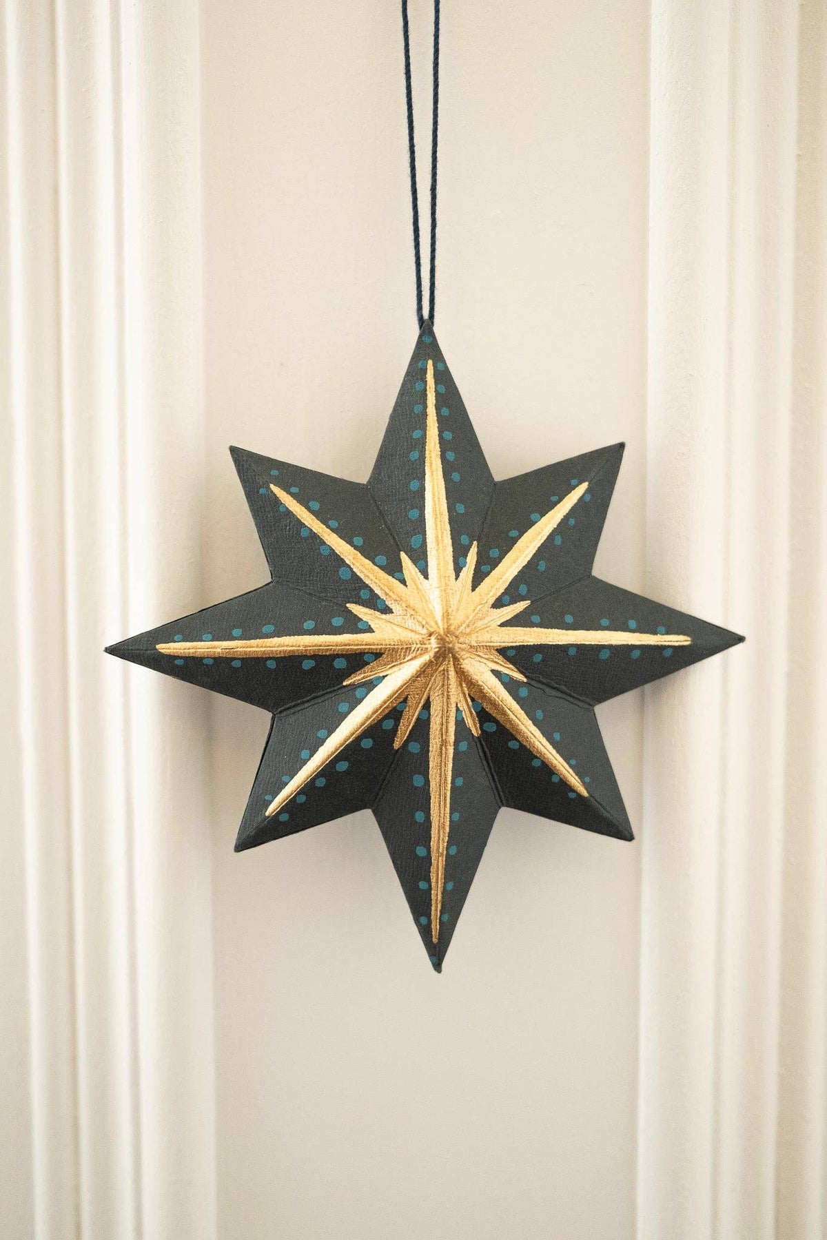 East End Press - UK/EU: Twinkling Star Screen-Printed Board Decoration