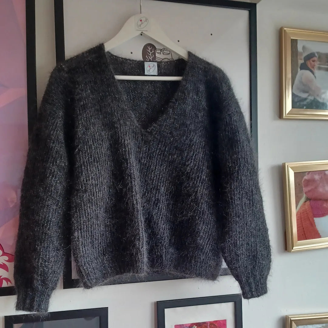 Cloudette Mohair Silk V Neck Jumper - Grey by Szubi Crafts