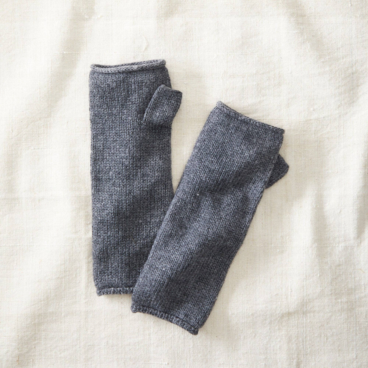 AURA QUE - SAGLO Unisex Luxury Merino Wristwarmers