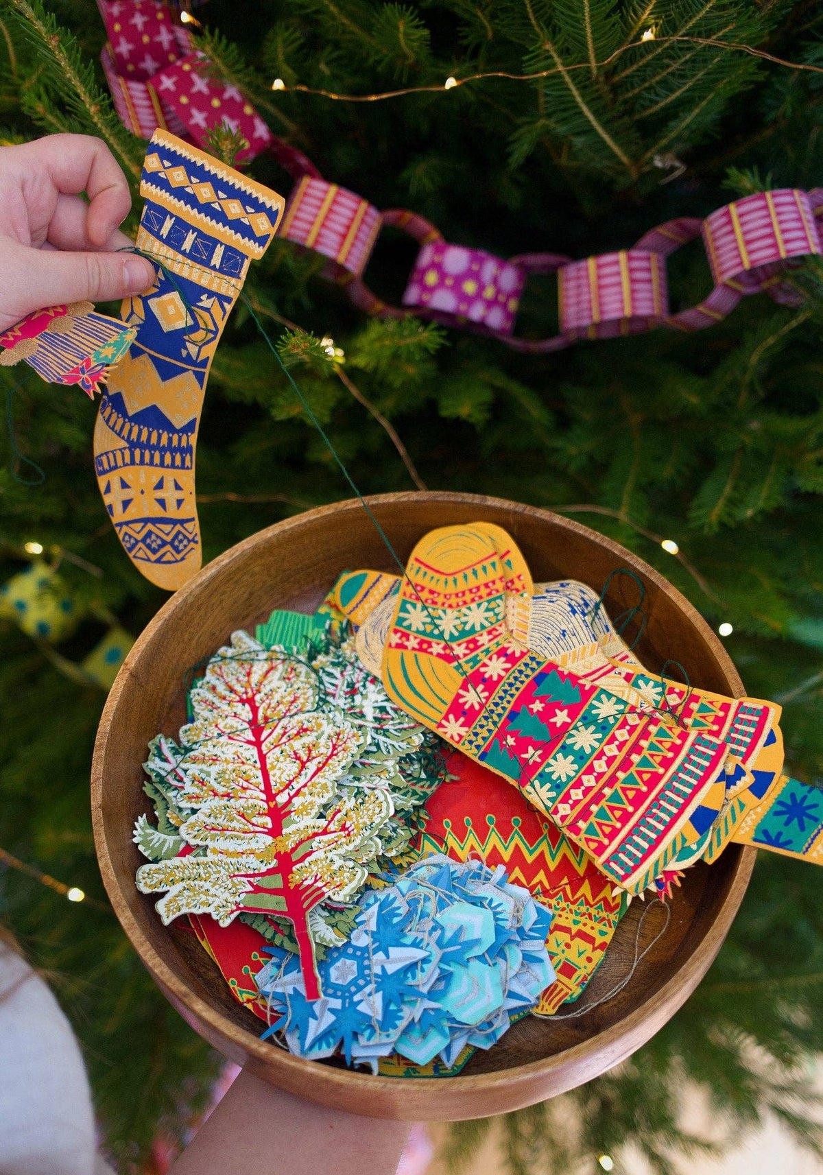 East End Press - UK/EU: Festive Stockings Sewn Garland