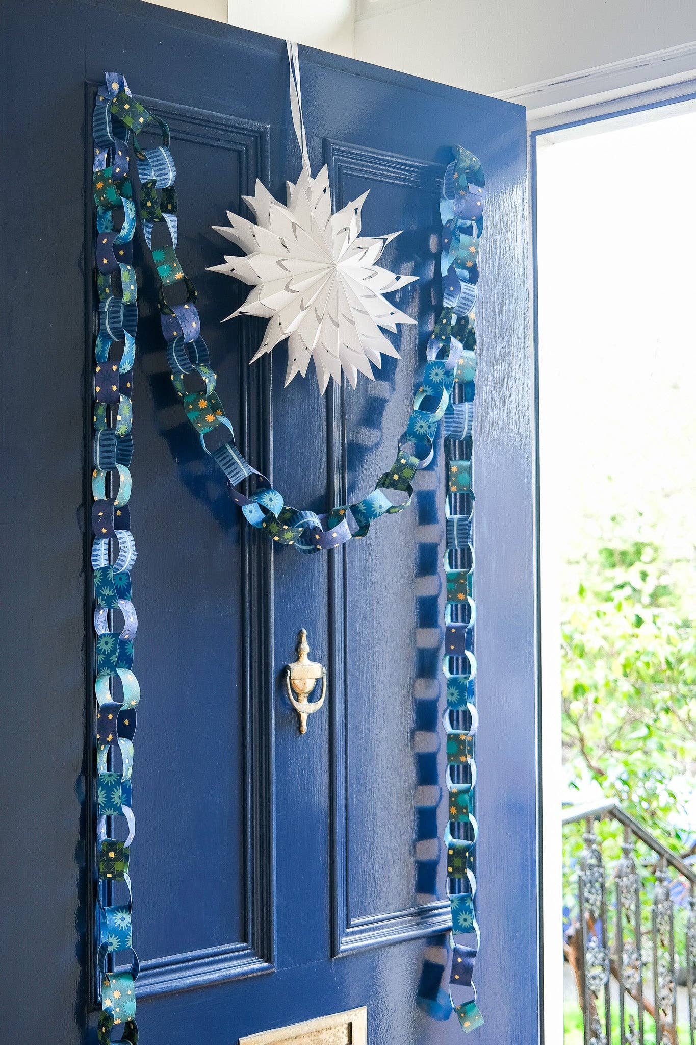 Blue and Yellow Paper Chain Kit - by East End Press