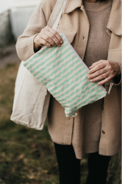 Large pocket Bag - by OMOM