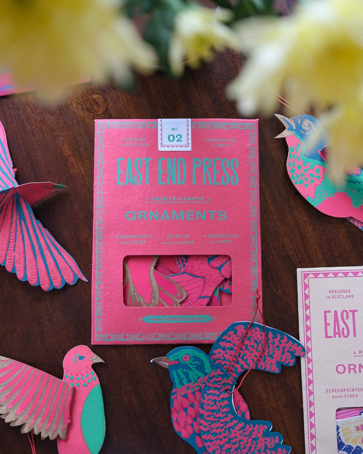 East End Press - UK/EU: Party Birds Paper Ornaments