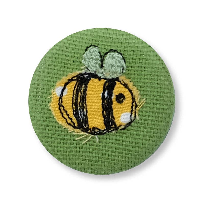 Poppy Treffry - Bee - pretty brooch