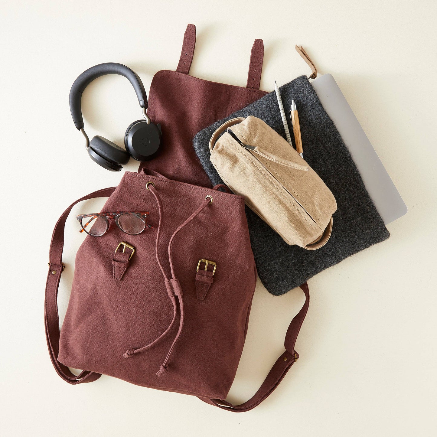 AURA QUE - LAKSHYA Unisex Vegan Canvas Backpack