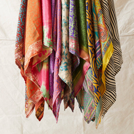 AURA QUE - MOHINI Recycled Sari Fabric Scarf Square 55cm