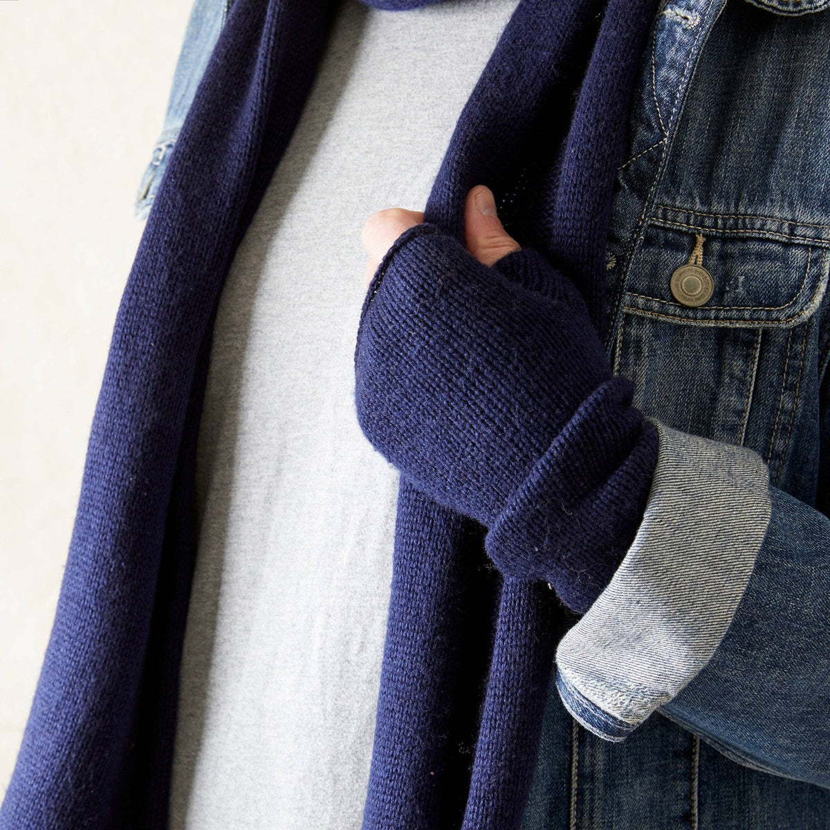 AURA QUE - SAGLO Unisex Luxury Merino Wristwarmers