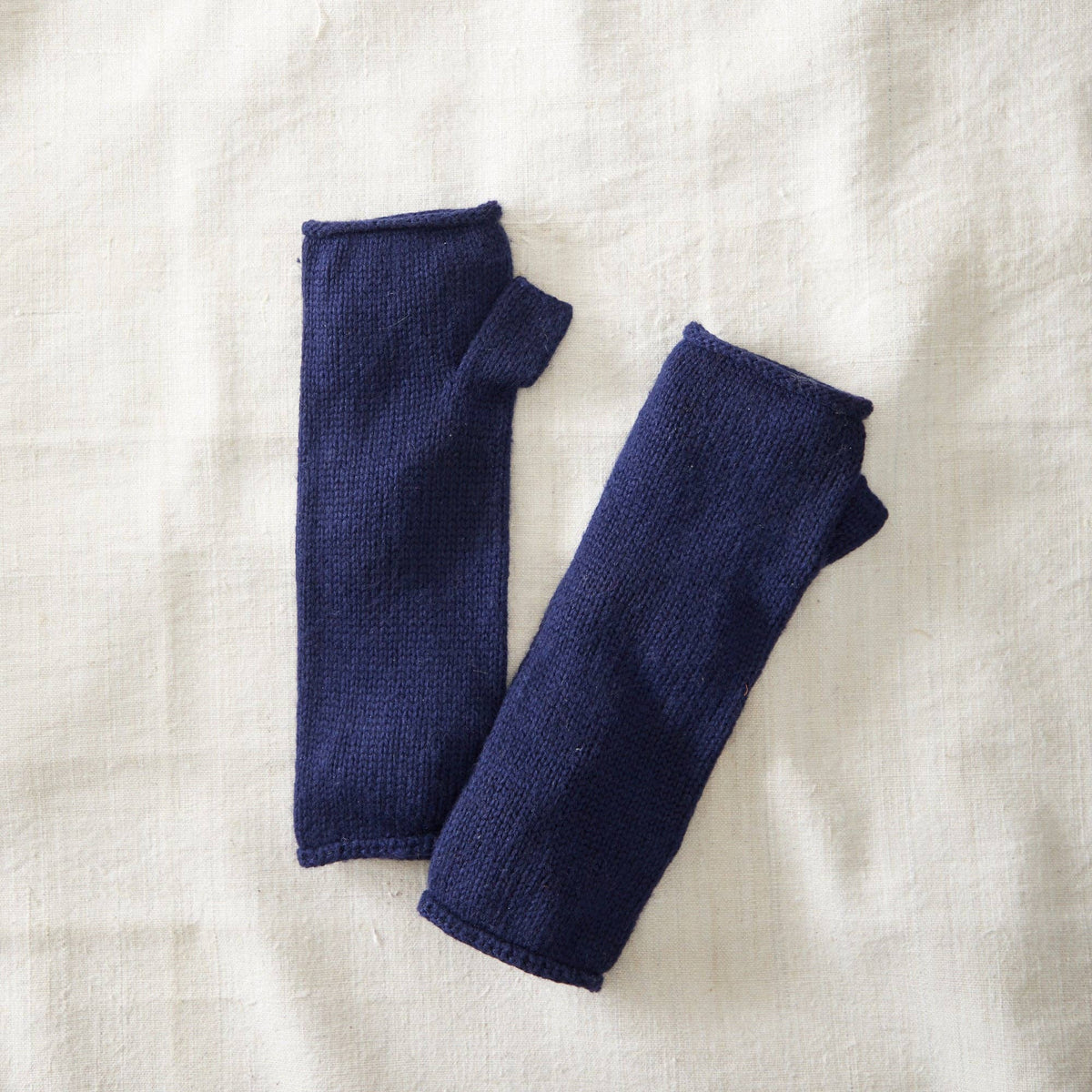 AURA QUE - SAGLO Unisex Luxury Merino Wristwarmers