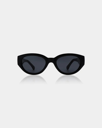 Winnie Sunglasses - by A.KJÆRBEDE