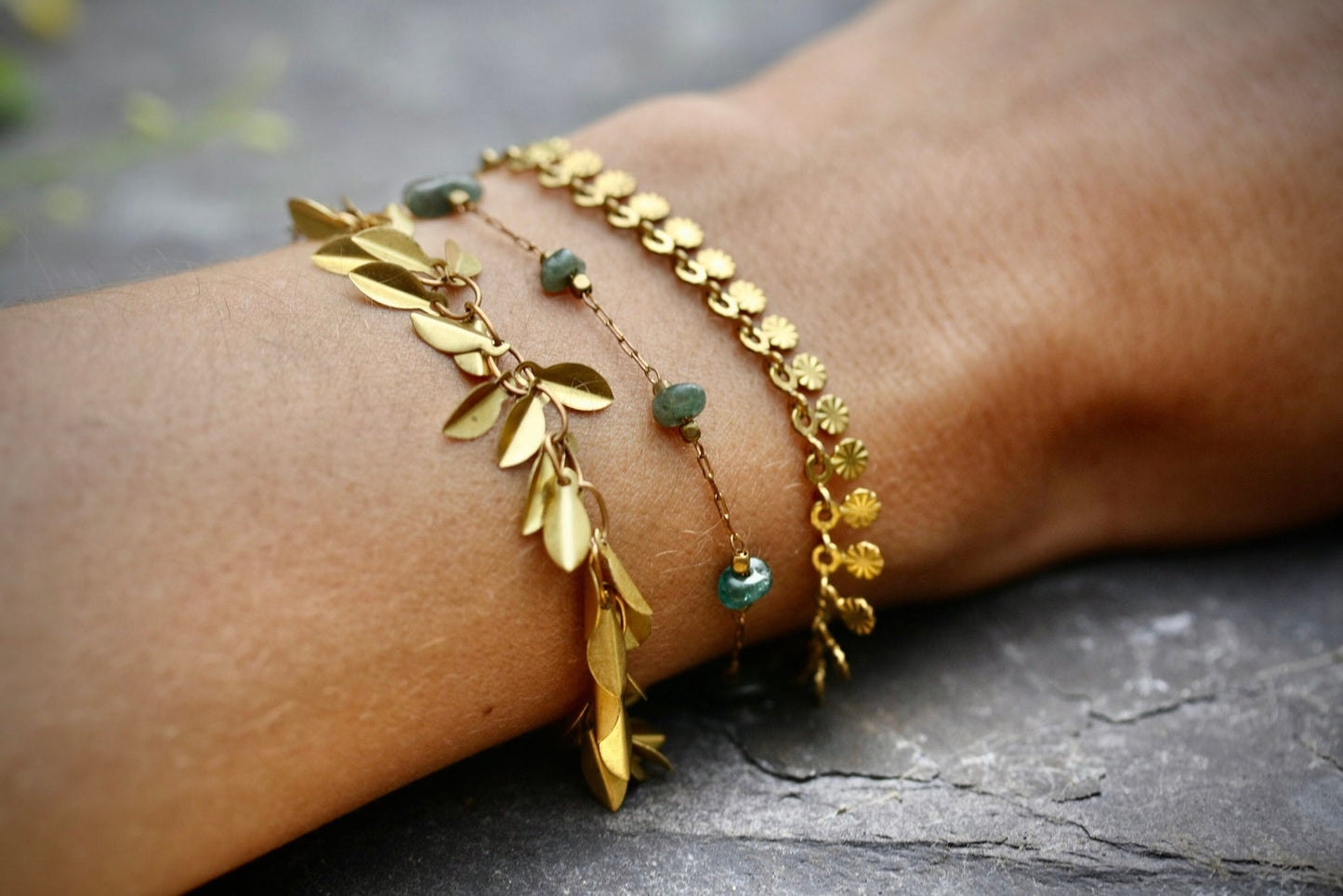Dainty gold leaf bracelet - by Palomita Jewellery