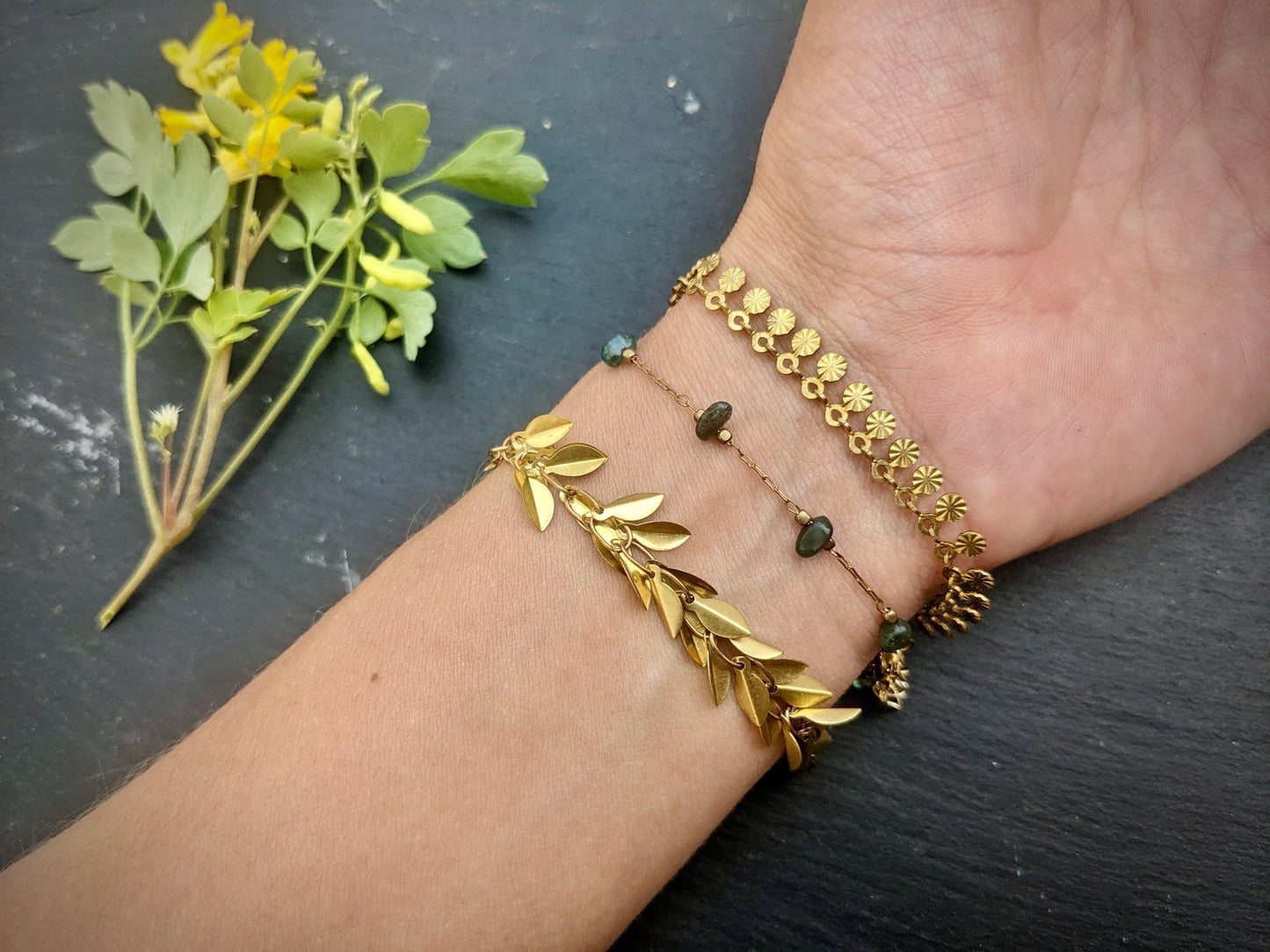 Brass gold little sun bracelet - by Palomita Jewellery