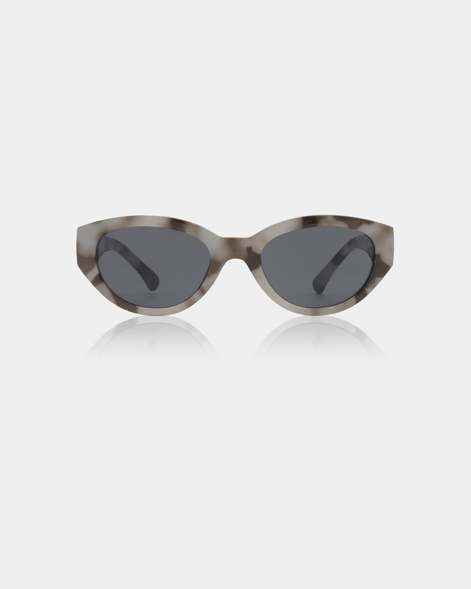 Winnie Sunglasses - by A.KJÆRBEDE