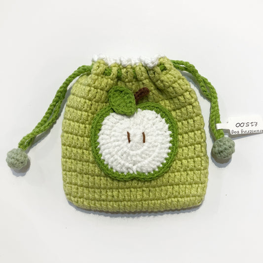 Apple crochet bag by Miss Peachy