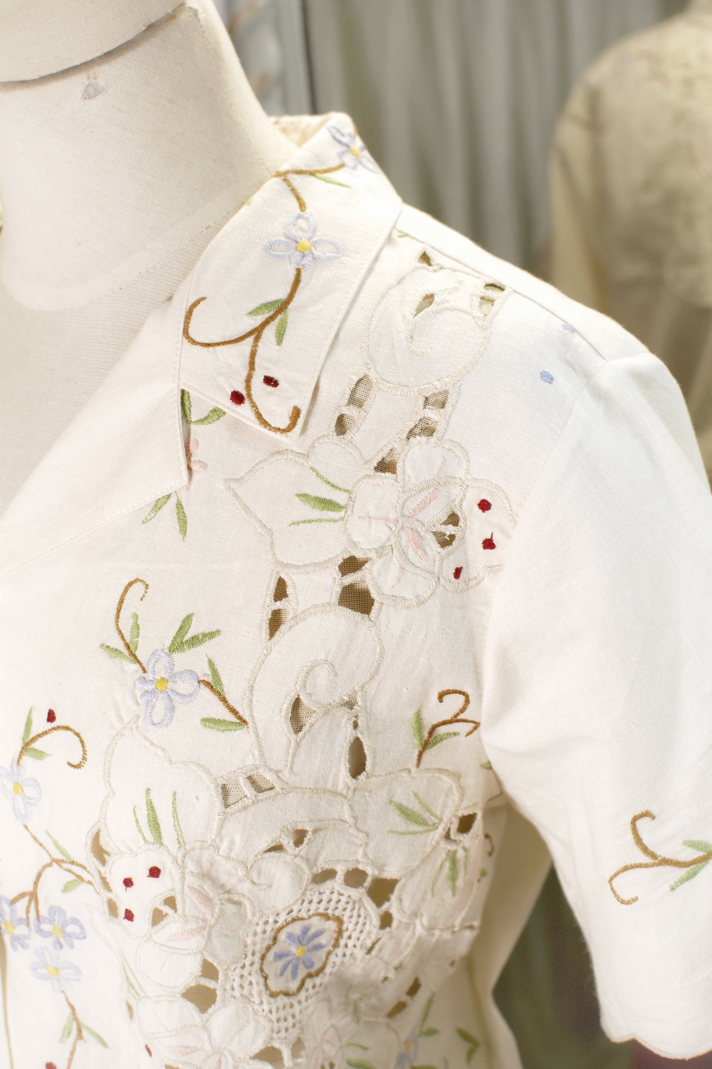 Dytam Shirt Using Embroided Floral Tablecloth by Daffodil And Leek