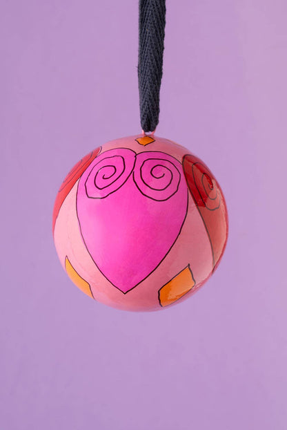 Daisy Snow - Pink & Red Hearts Bauble