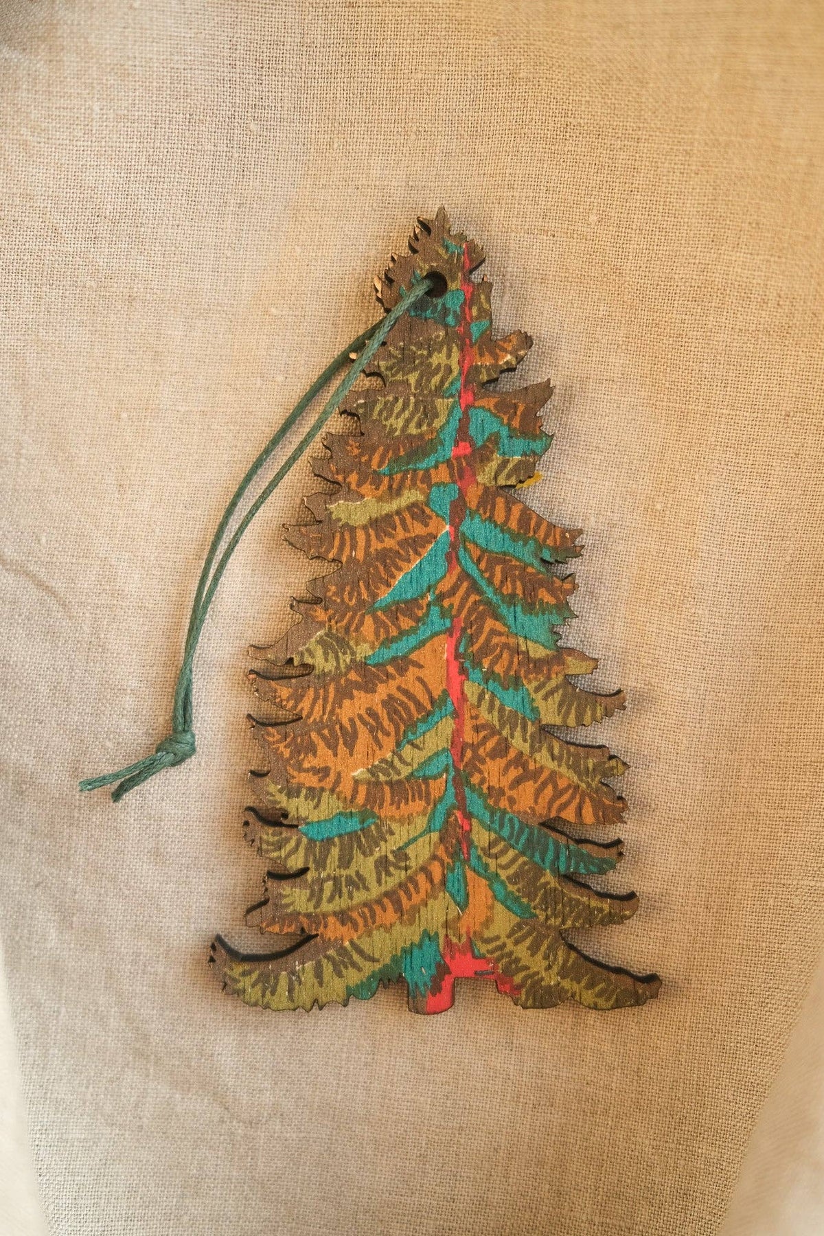 East End Press - UK/EU: Tree Wooden Ornament
