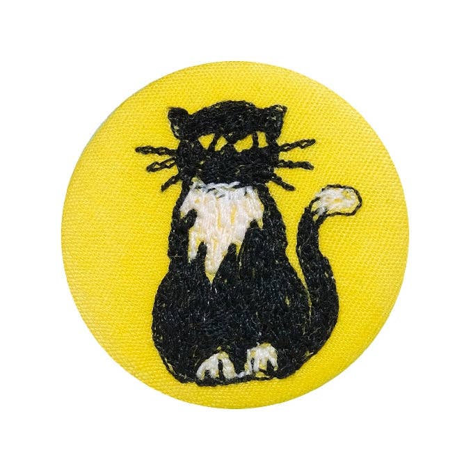 Pretty Cat Brooch - by Poppy Treffry