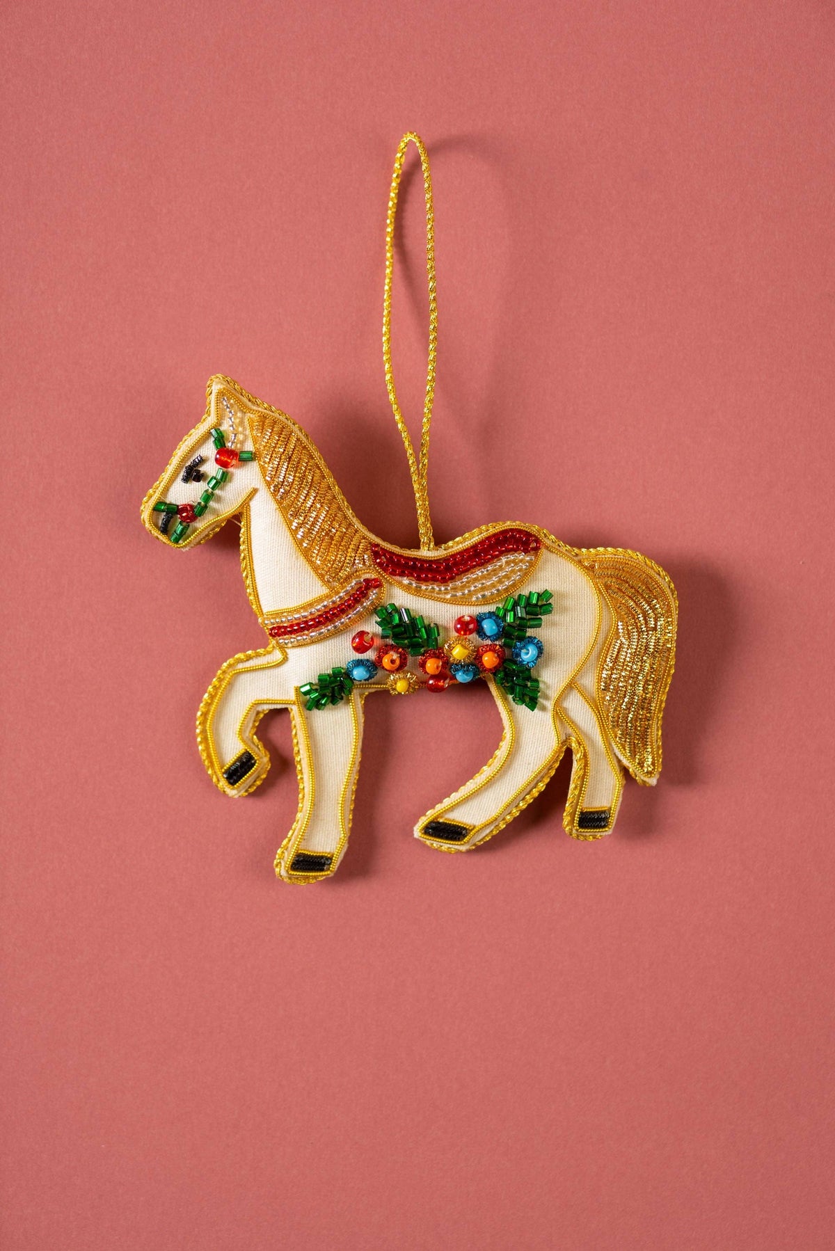 Daisy Snow - Horse Decoration (Virgin Plastic Free)