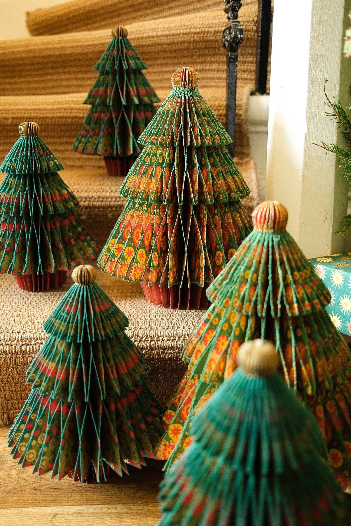 East End Press - UK/EU: Christmas Tree Honeycomb