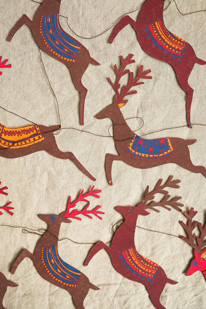 East End Press - UK/EU: Reindeers Sewn Garland