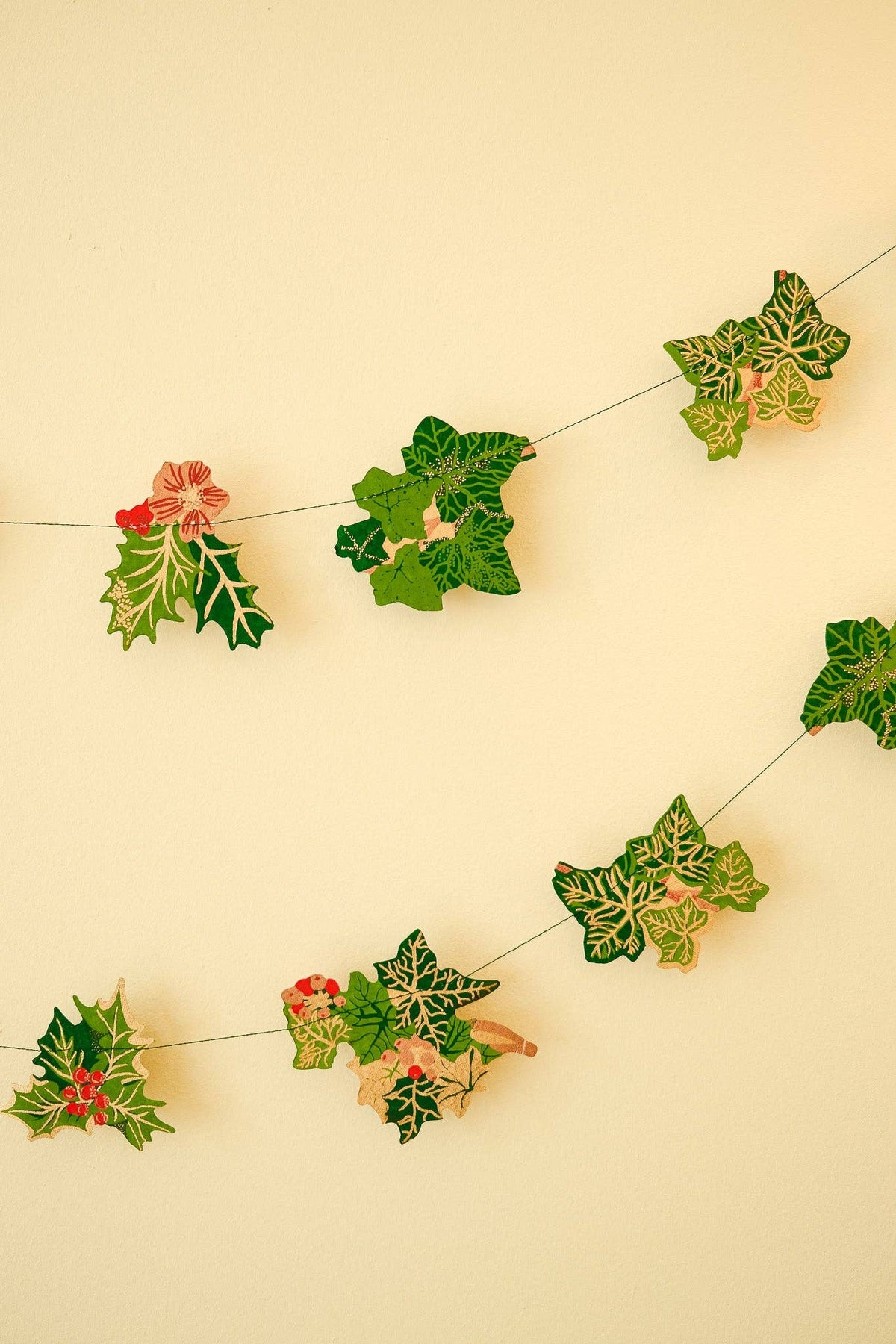 East End Press - UK/EU: Holly and Ivy Sewn Garland