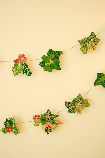 East End Press - UK/EU: Holly and Ivy Sewn Garland